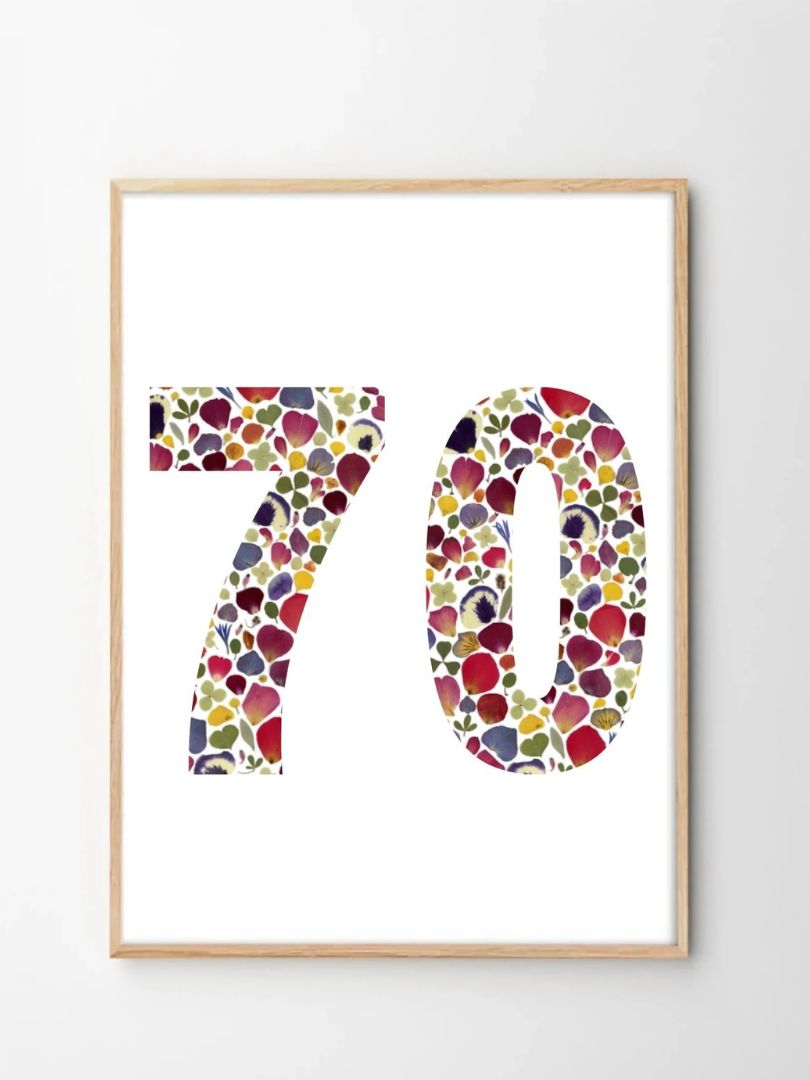 chiffre en fleurs pressées herbier